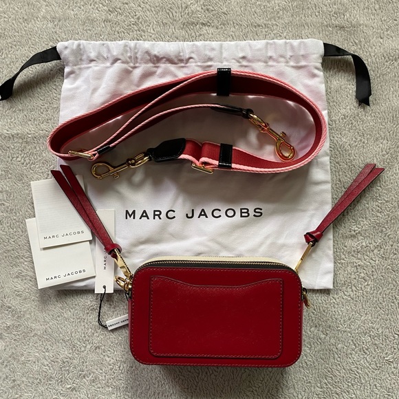 🌸SOLD🌸NEW AUTHENTIC MARC JACOBS CAMERA BAG - Picture 3 of 8